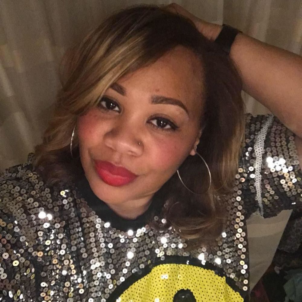 Meet your Posher, Dyonne